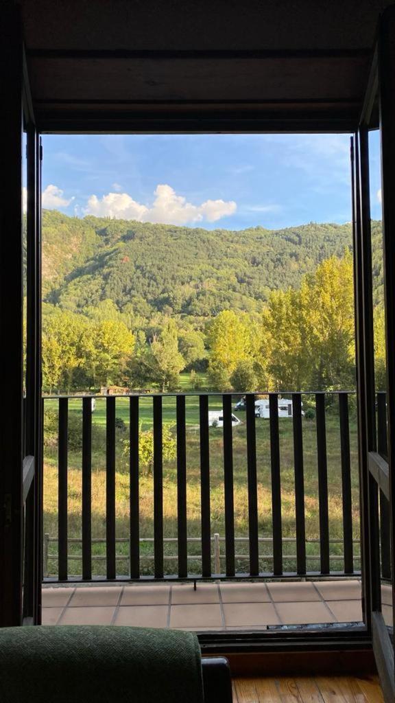 Apartamentos Nogueret Benasque Luaran gambar